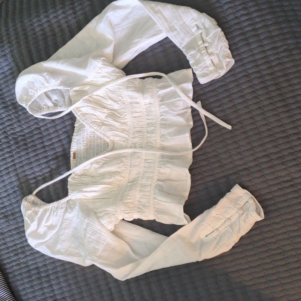 ✨Free People Chloe Crop Top